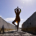EVELYN VYSHER macht Yoga