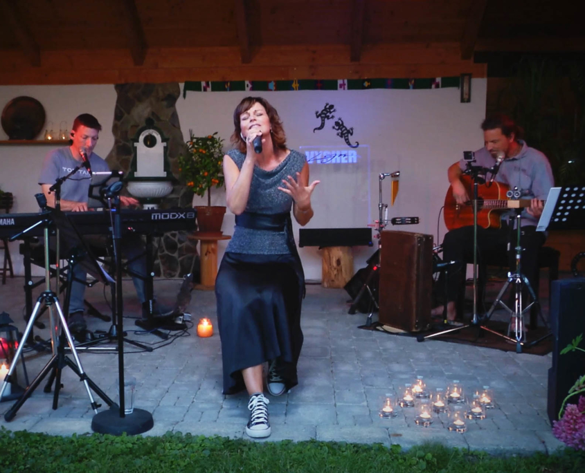 LYN VYSHER TRIO @EvelynVysher